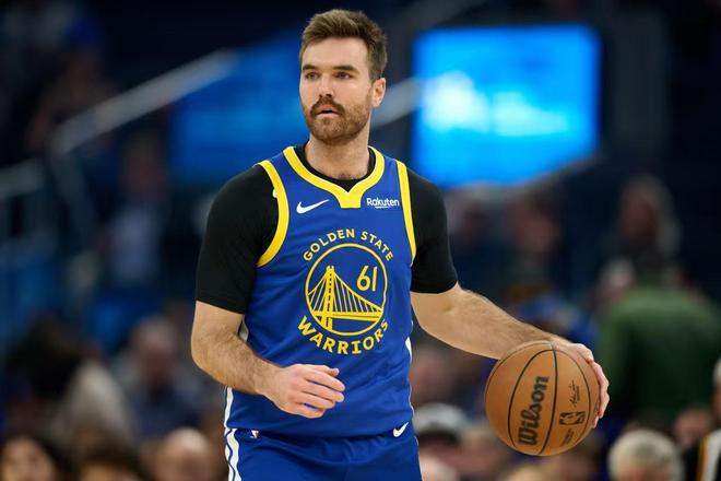 勇士不敌76人，输球谁担责？字母哥能联手库里吗？