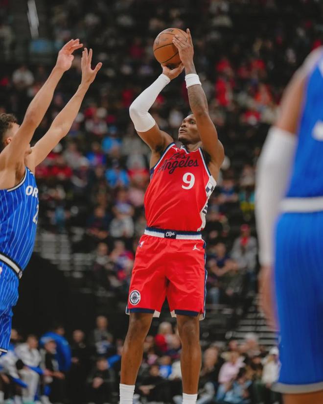 2换5！场均22+6+4！洛杉矶最强神经刀