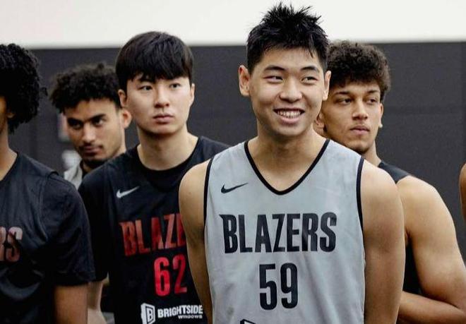 曾豪言双杀中国队被嘲讽，2战53分打服中国球迷：有礼貌又有实力