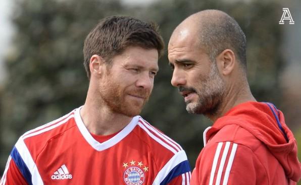 阿隆索曾在瓜帅手下出场79次，师徒二人迎来执教生涯首次交锋