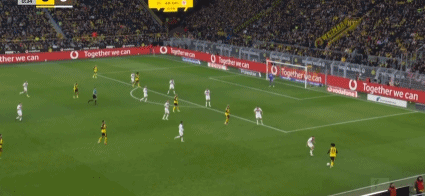 半场：多特1-0圣保利，阿德耶米助攻布兰特破门