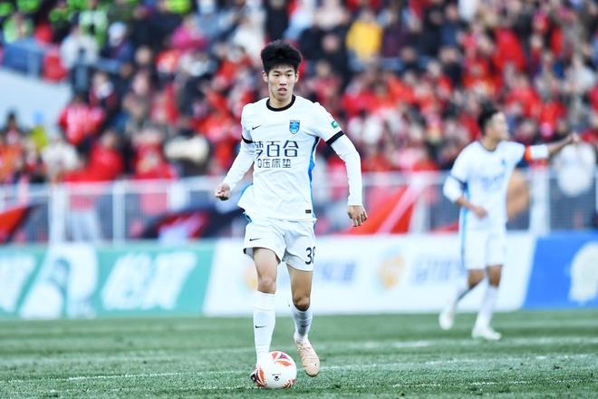 2比2！鲁能甩掉“恐韩症”，21岁天才进球，成球队亚冠最年轻球员