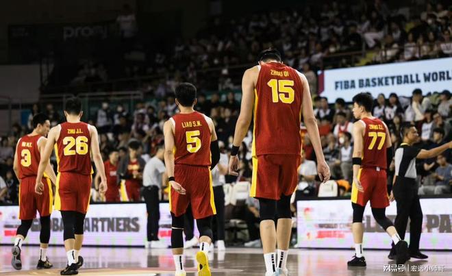 12人大名单提前曝光，宏远三将纷纷落选，广东球迷看后心生不满？