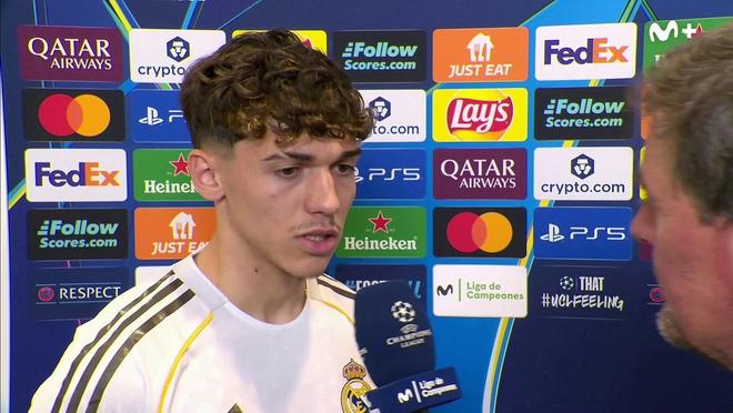 皮塔奇：前不久还只能在游戏操作皇马队友们，现在却身临其境