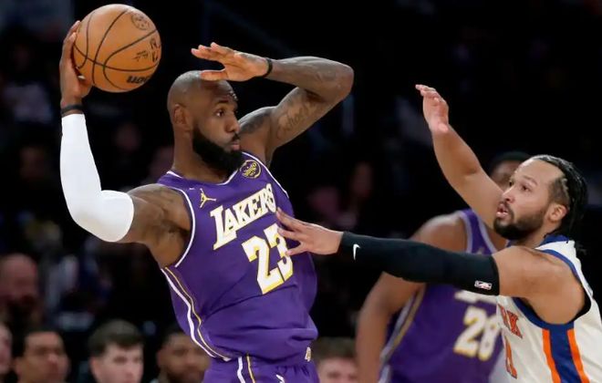 NBA常规赛明天2月4日赛程：湖人PK篮网，雷霆PK魔术，勇士PK76人