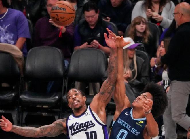 终结16连败！威少天神下凡，国王复仇灰熊，皮蓬7失误，奇兵22+12