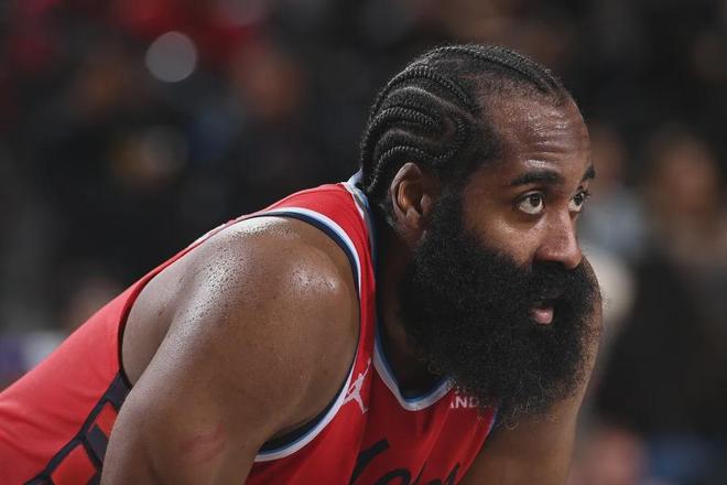 泰伦卢说话不算数，36岁的哈登真的燃尽了！说好的要为他减负呢？