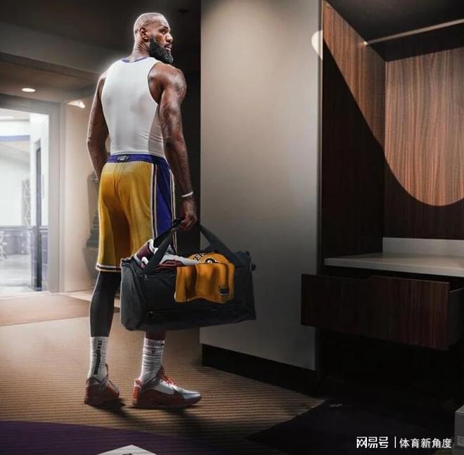 和平分手！老詹似乎点头默认了！