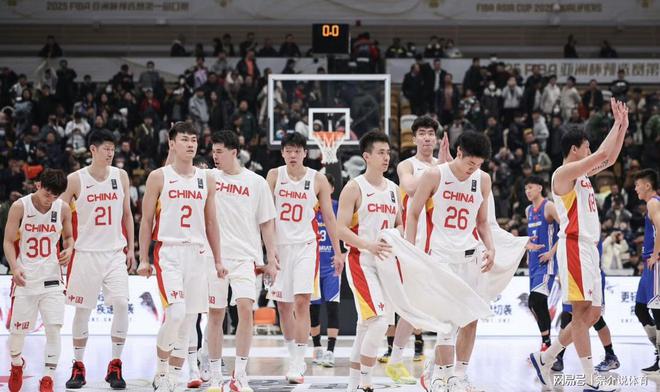 中国男篮突收坏消息，归化球员困难，老对手补强，亚洲杯夺冠困难