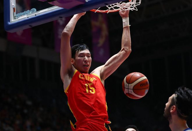 中国男篮亚洲杯四大内线明朗！周琦领衔，郭士强或激活2米14神塔