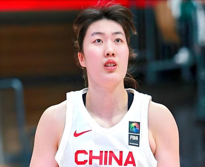 9分钟轰15分！中国女篮又多1个顶级锋线球员：稳定性已超过李梦