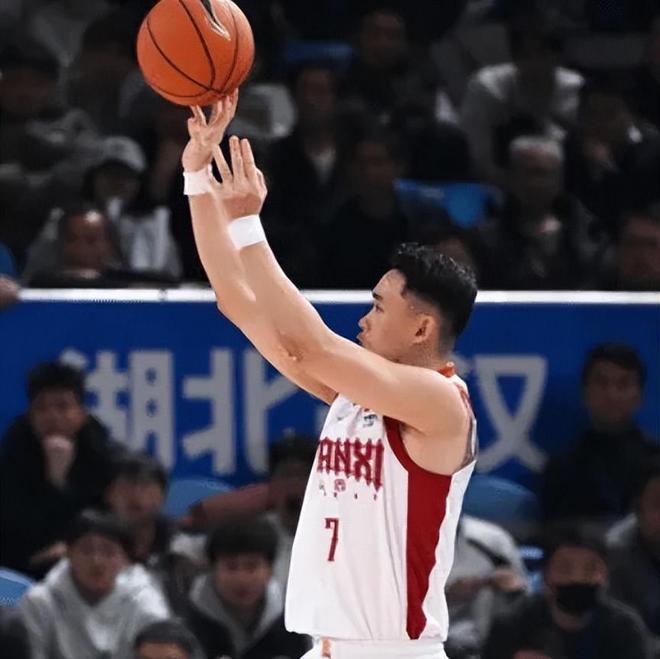 山西106-93广东迎4利好！原帅+张宁进步，刘东可用，诺威尔高级货