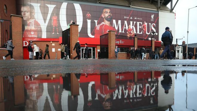 斯洛特确认萨拉赫下周复出，欧冠出战马赛仍存疑