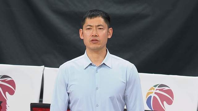 赵睿伤退，北京男篮德比落败 曾凡博空砍20+8 廖三宁21分一挑二