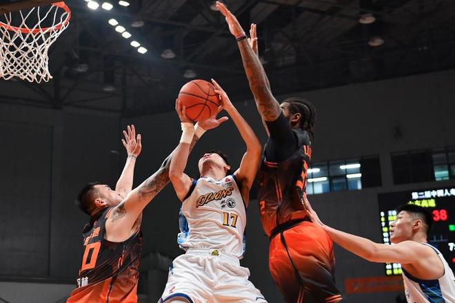 高速男篮25日晚迎战广厦，可否迎回归省体后的开门红？