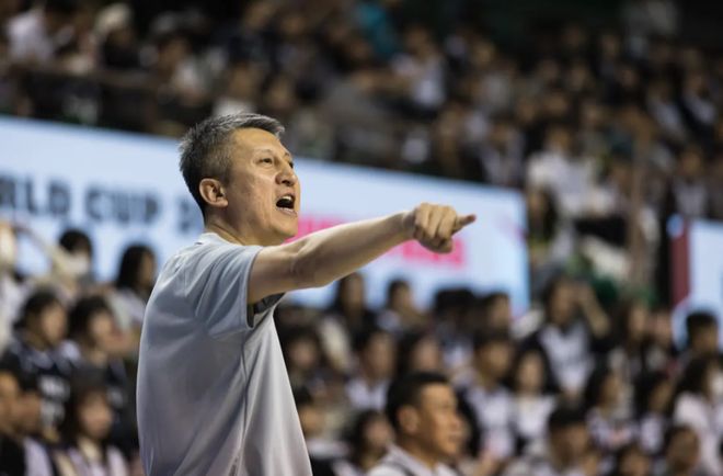 中日世预大名单！郭士强一口气换7人，比之前更强，还有1利好传来