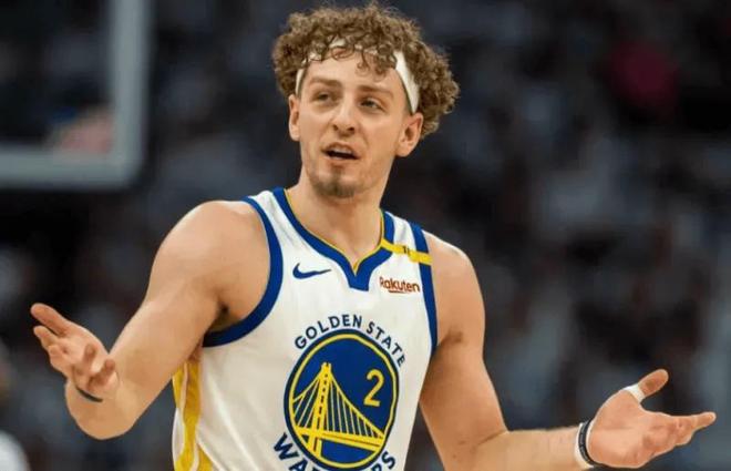 波杰回到二号位终于暴走！进攻坚决+兼顾二传，不主控是真好用！