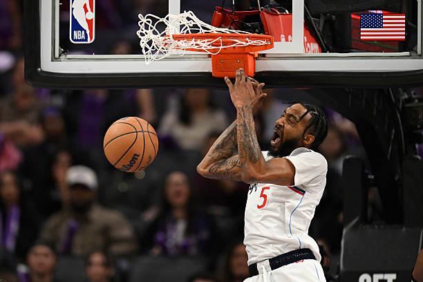 快船锋线大将复出后状态相当不错，但这已经没有太大的意义了？