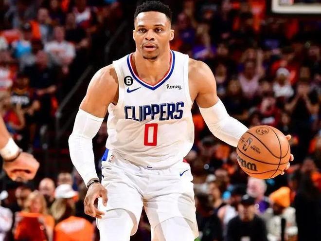 35 岁威少数据下滑引质疑国王仍考虑续约 千万年薪是投资还是负担