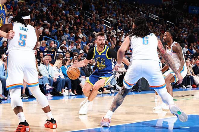 能力差还粘球！勇士真的没必要再给这位后场球员这么多机会了？