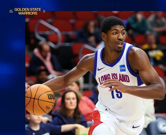 一夜3大消息！2笔签约达成，保罗怒斥快船变脸，字母哥争议言论