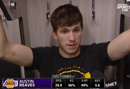 变相夸詹？里夫斯：当球队进攻火力很强时，我打得差也能赢