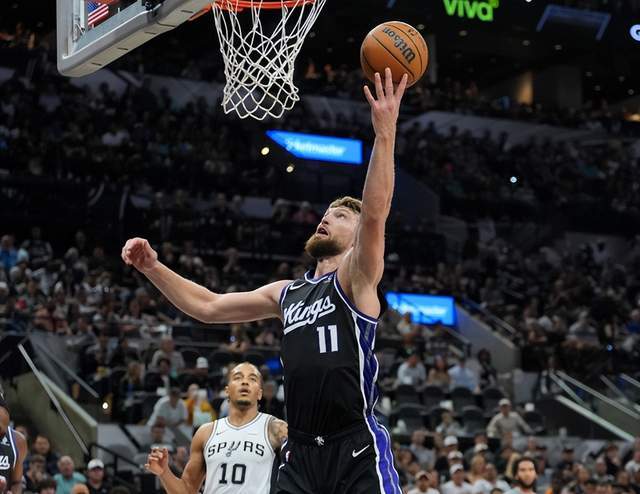 一夜3大消息！2人赛季提前报销，库里伤情更新，骑士迎最强阵容