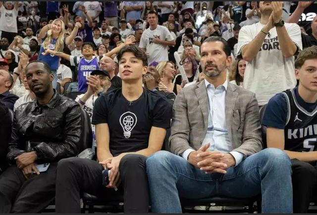 斯托贾科维奇之子安德烈：投射出众 将读满5年大学的神射手二代