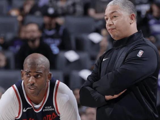 快船队内视频：保罗希望球队更有体系，遭泰伦卢强不满，怒骂保罗