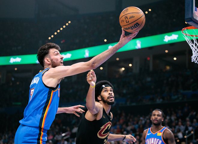 西部排名又变了：勇士创NBA奇迹，火箭收大礼，2队排名互换