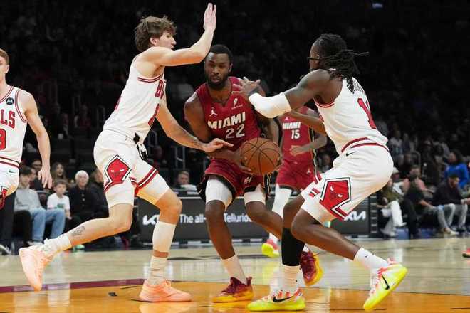 多森姆29+8+9残阵公牛险胜热火 日本河村勇辉赛季首秀6+3+2+2