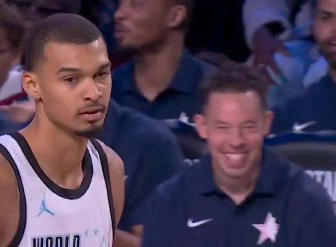 文班21分17板6帽！9连胜！火气未免太大咯～