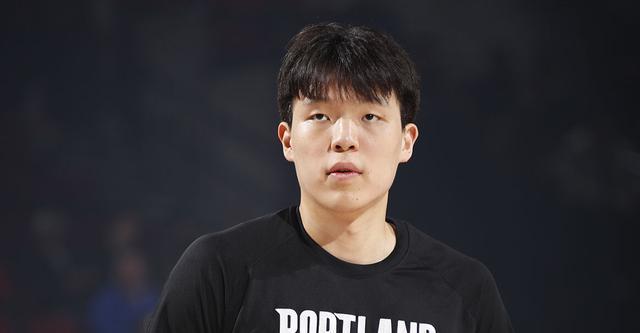 今日11点战湖人！开拓者官方：将中锋杨瀚森从发展联盟召回