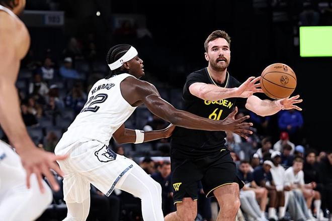 面对弱旅确实效果不错，但勇士还是得谨慎使用这位替补控卫？