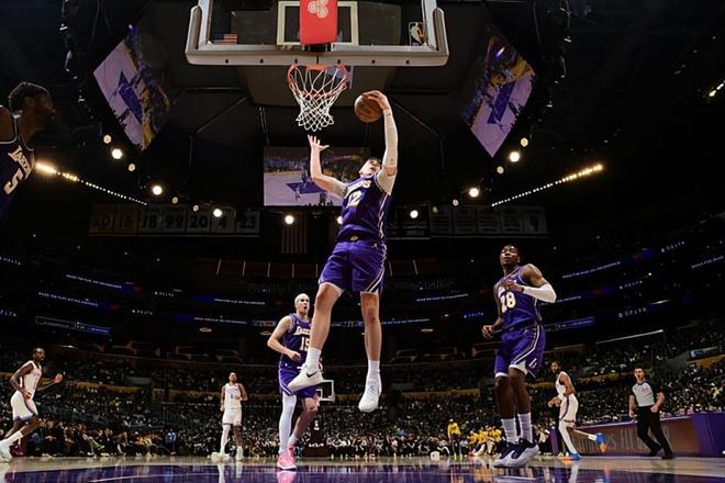 不具备进入先发的能力！湖人对于他的信任度实在是太高了一些？