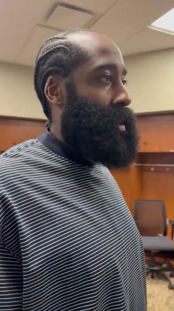 哈登：快船的情况无法控制，只能根据现有人员安排合适的阵容