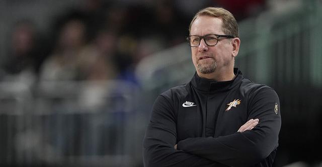 納斯談慘敗魔術(shù)：第二節(jié)顯然是一個信號 我們一點(diǎn)轉(zhuǎn)換防守都沒有