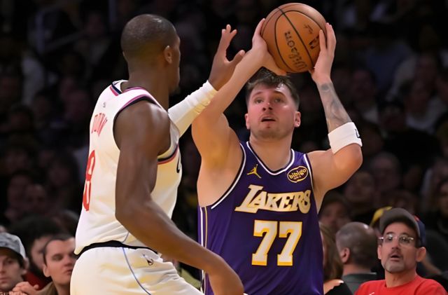 5勝13負(fù)！墊底魚腩的機(jī)會(huì)！科比門徒帶來的喘息余地？