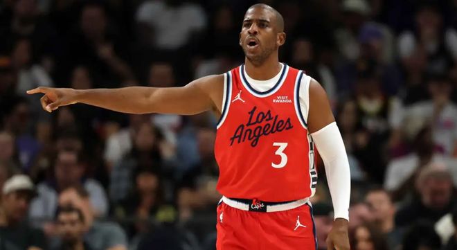 5换2，4换2，4换1！美媒列3大交易方案拯救快船，哈登争冠有戏了