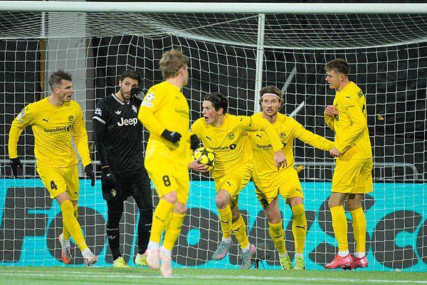 欧冠：乔纳森-戴维绝杀 尤文客场3比2博德闪耀