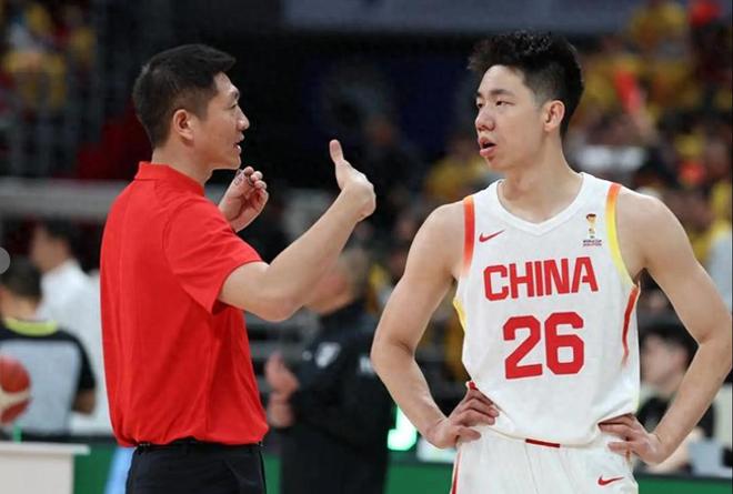 76比80不敌韩国！中国男篮输得没脾气，更没退路，郭士强快醒醒吧