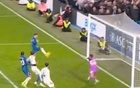 这也能飞？帕尔默门前半米踢飞空门，痛失绝杀