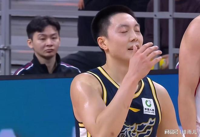 最后的希望！广东队休赛期可能抢下小乔丹，保杜锋打爆北京上海？