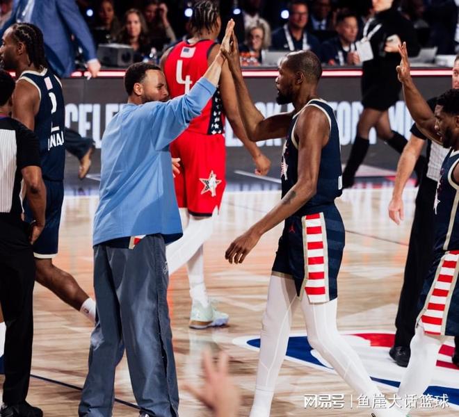 蒂格点评杜兰特和伦纳德，两人同一档，但一点扎心伦纳德