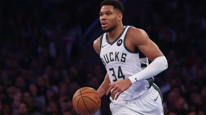 马刺成字母哥最大潜在下家！火箭欲借3方交易趁机打劫2.3亿控卫