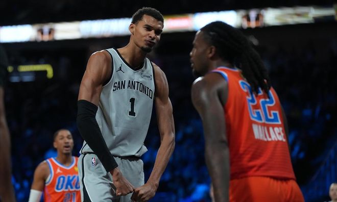 卫冕冠军五虎首合体成背景板，文班影响力无与伦比，赛后正式表态