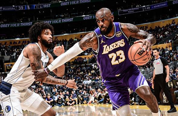 詹姆斯：我就是一个傻乎乎的41岁大叔，打球赚钱让我很高兴