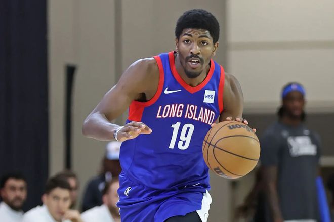 腾出了一个双向合同名额？结果勇士却签下了这位前火箭后场旧将？