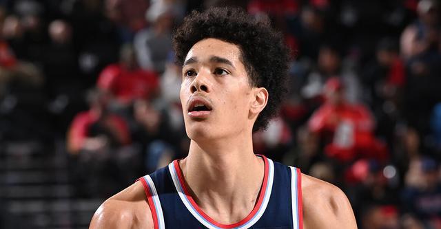 快船官方：尼德豪泽成功接受右脚手术 目前尚无回归时间表