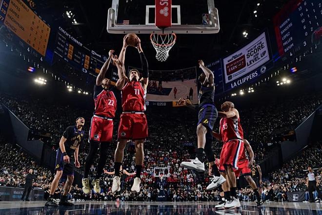 负面影响依然非常明显，快船内线老将怎么可能扮演更重要的角色？